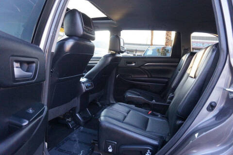 2017 Toyota Highlander