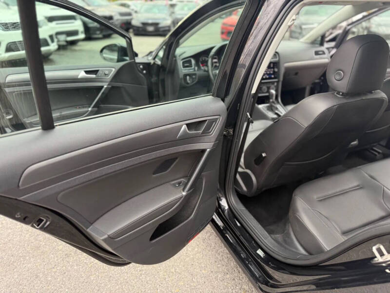 2019 Volkswagen Golf SportWagen