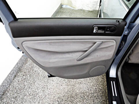 2003 Volkswagen Passat GL