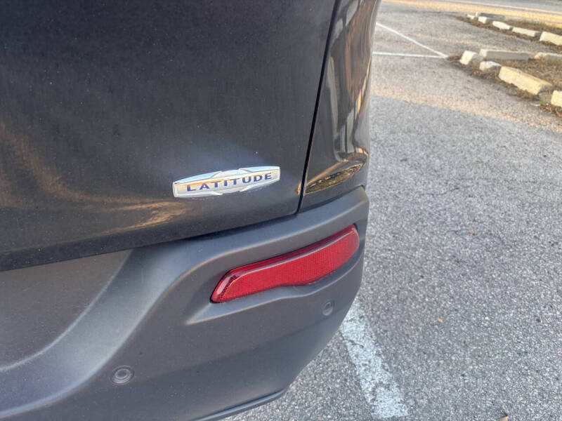 2018 Jeep Cherokee Latitude Plus