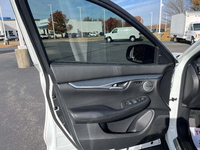 2024 Infiniti QX50 32