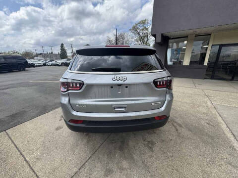 2023 Jeep Compass Latitude