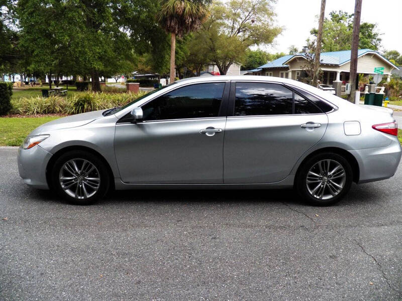 2015 Toyota Camry SE