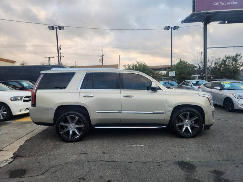 2015 Cadillac Escalade Luxury