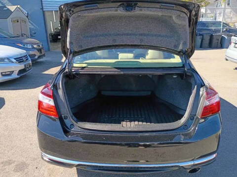 2017 Honda Accord LX