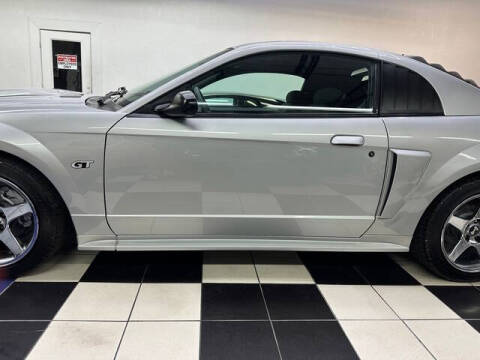 2002 Ford Mustang GT Deluxe