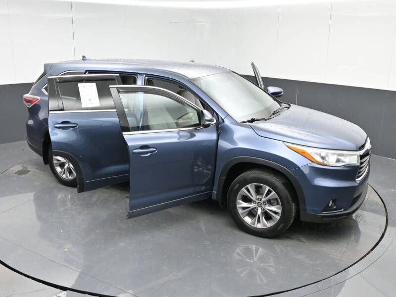 2016 Toyota Highlander LE Plus