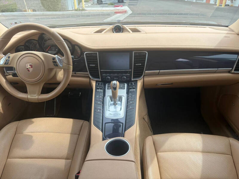 2014 Porsche Panamera