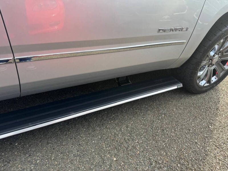 2016 GMC Yukon Denali