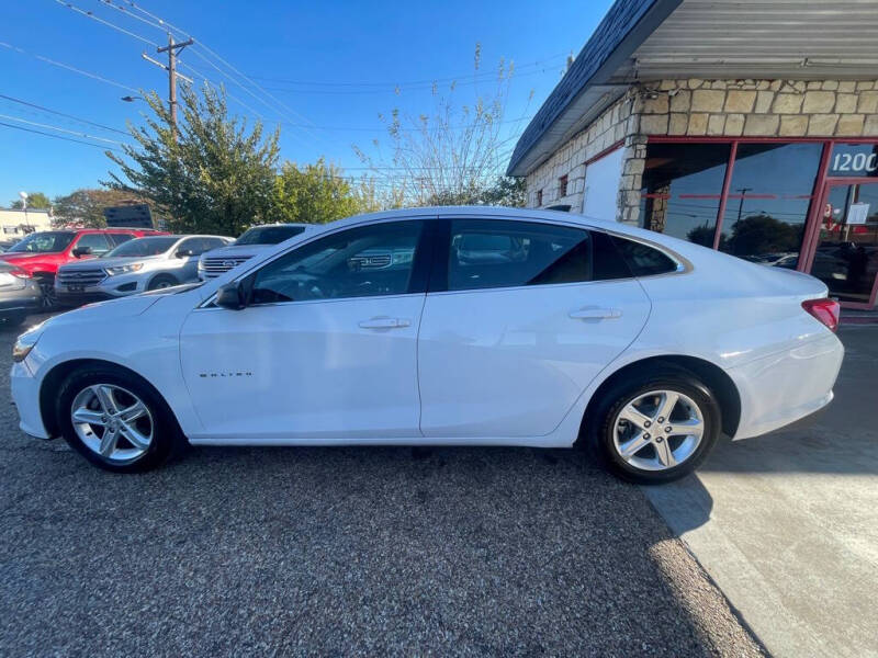 2023 Chevrolet Malibu LS