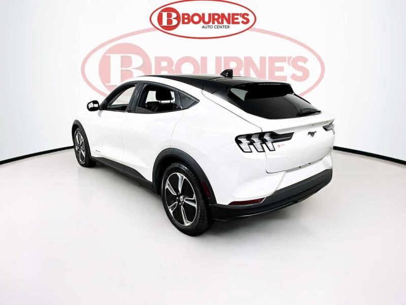 2021 Ford Mustang Mach-E Select