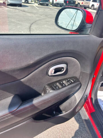 2014 Kia Soul +