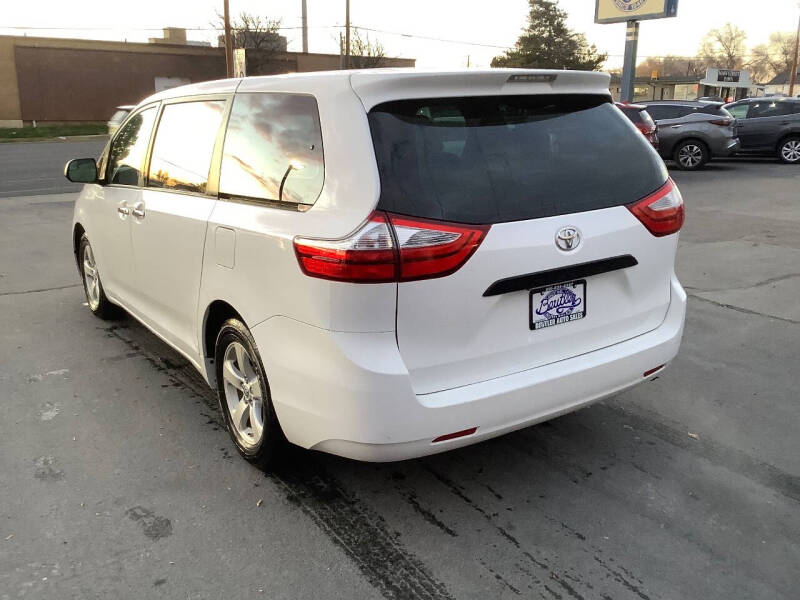 2017 Toyota Sienna L 7-Passenger