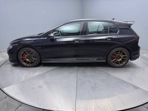 2023 Volkswagen Golf GTI SE