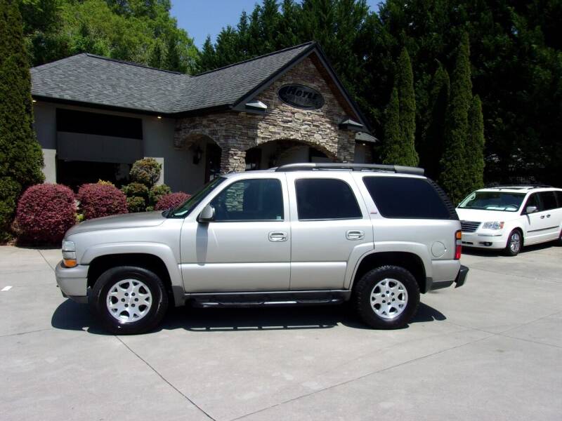 2004 Chevrolet Tahoe for sale at Hoyle Auto Sales in Taylorsville NC