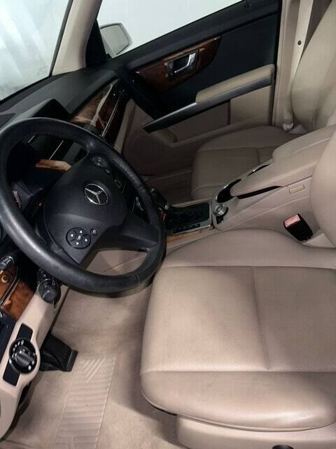 2010 MERCEDES-BENZ GLK-Class SUV / Crossover - $9,999