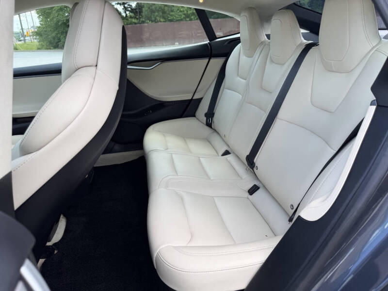 2018 Tesla Model S 75D