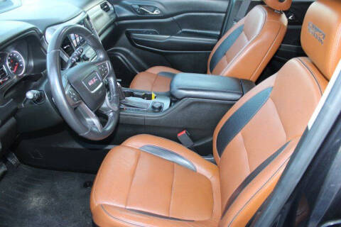 2017 GMC Acadia SLT-1