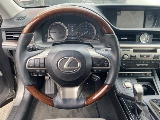 2017 Lexus ES 350