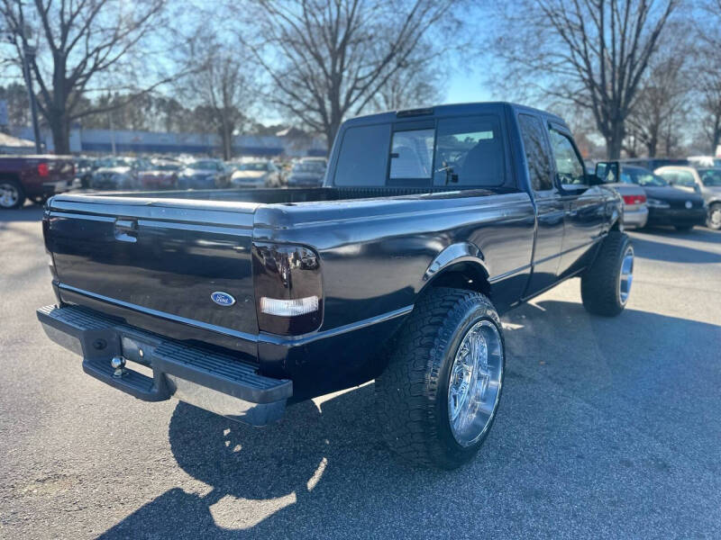 2000 Ford Ranger XLT photo 5