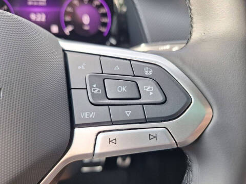 2026 Volkswagen Atlas Cross Sport SEL R-Line Black 4Motion