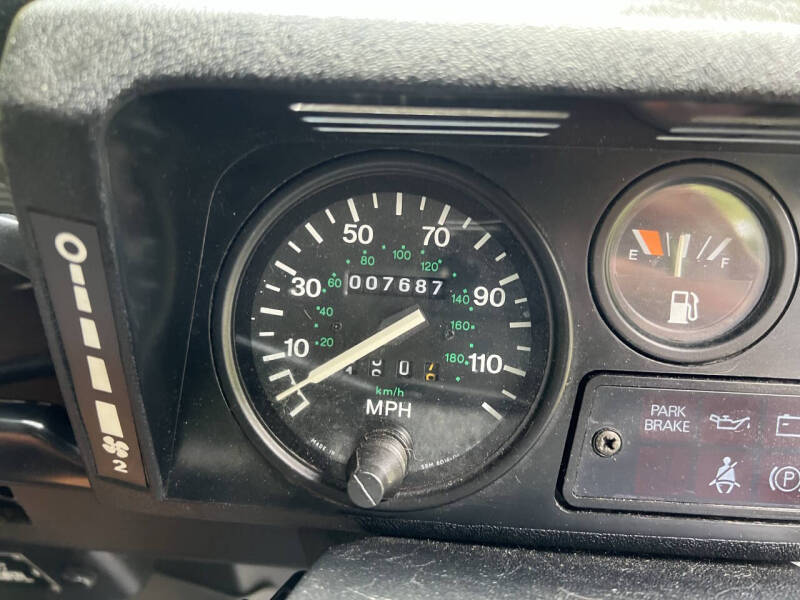 1991 Land Rover Defender