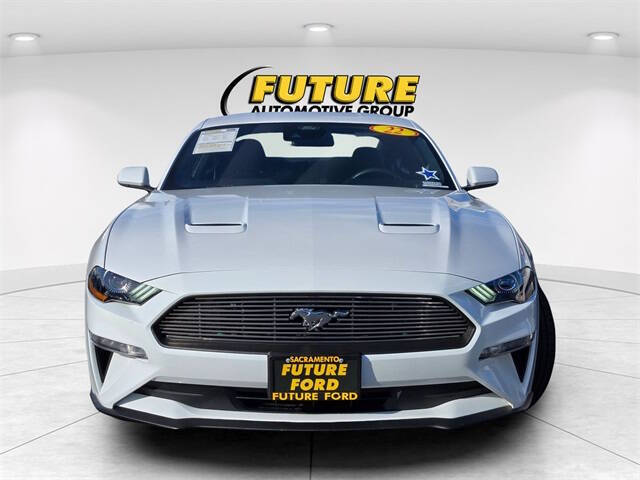 2022 Ford Mustang EcoBoost