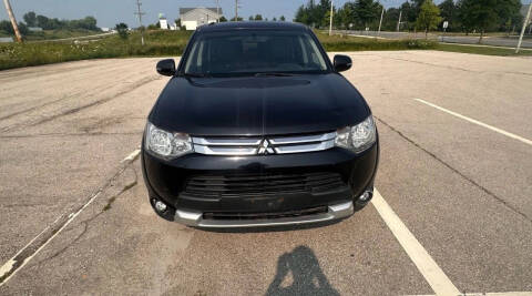 2015 Mitsubishi Outlander SE