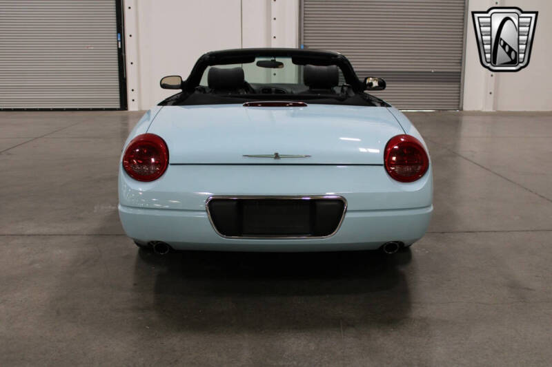 2003 Ford Thunderbird