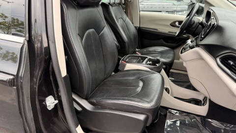 2018 Chrysler Pacifica Touring L