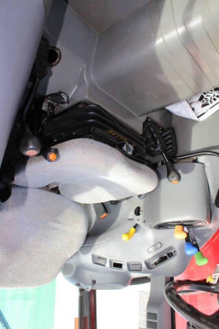 2005 New Holland TN60DA