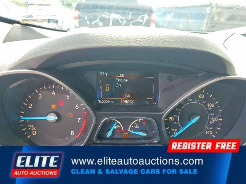 2017 Ford Escape SE