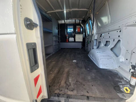 2011 Ford E-Series E-250