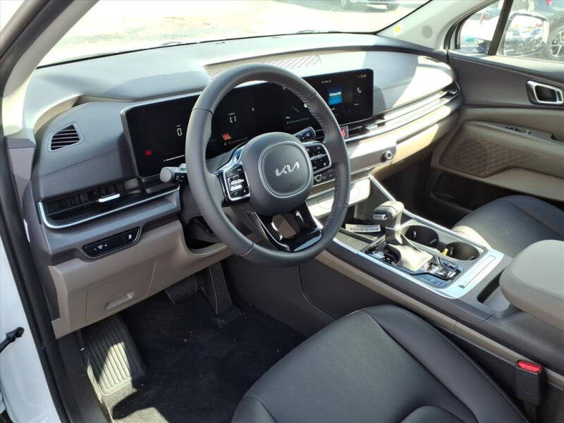 2026 Kia Carnival EX