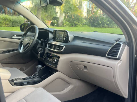 2020 Hyundai Tucson SE