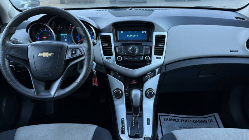 2016 Chevrolet Cruze Limited LS Auto