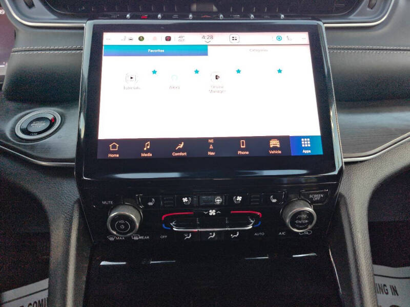 2022 Jeep Grand Cherokee L Overland