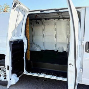 2020 Chevrolet Express 2500