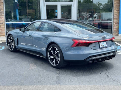 2022 Audi e-tron GT quattro Prestige