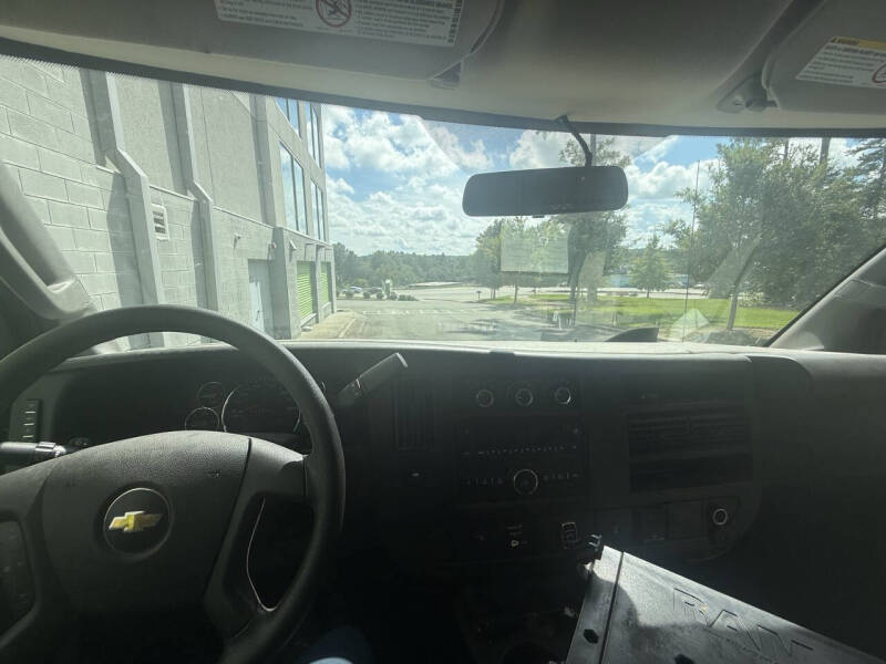 2017 Chevrolet Express 2500