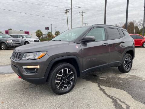2019 Jeep Compass for sale at Modern Automotive in Boiling Springs SC