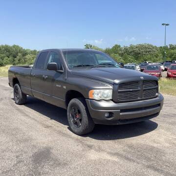 2004 Dodge Ram Pickup 1500 for sale at H & G AUTO SALES LLC in Princeton MN