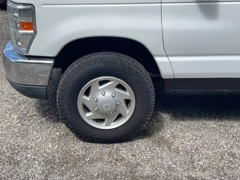 2012 Ford E-Series E-250