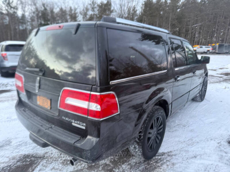 2011 Lincoln Navigator L