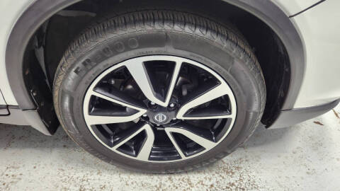 2020 Nissan Rogue SL