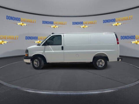 2025 Chevrolet Express 2500