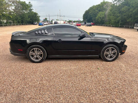 2011 Ford Mustang V6