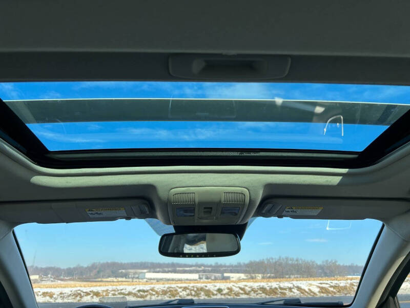 2015 Mazda MAZDA3 s Grand Touring