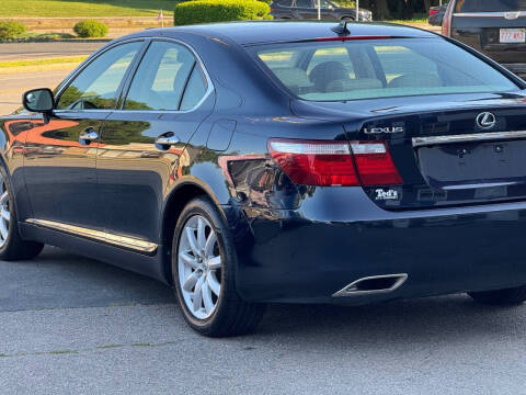 2007 Lexus LS 460