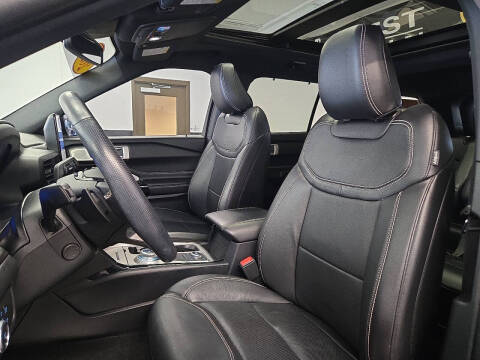 2021 Ford Explorer ST